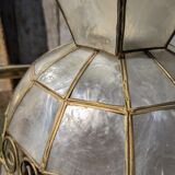 Suspension vintage en nacre et laiton