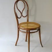 Thonet Chair No. 20 OMEGA circa 1870, original condition Bentwood
