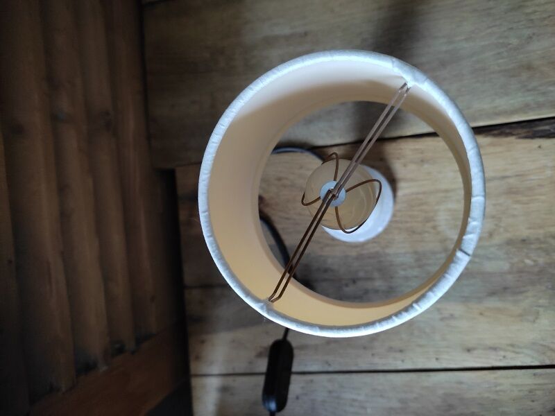 Bedside desk lamp base alabaster lampshade pearl