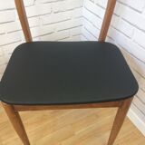 Lot of 2 Scandinavian chairs