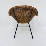 Chaise en osier de style mid-century, années 1950.