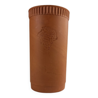 Earthen bottle cooler