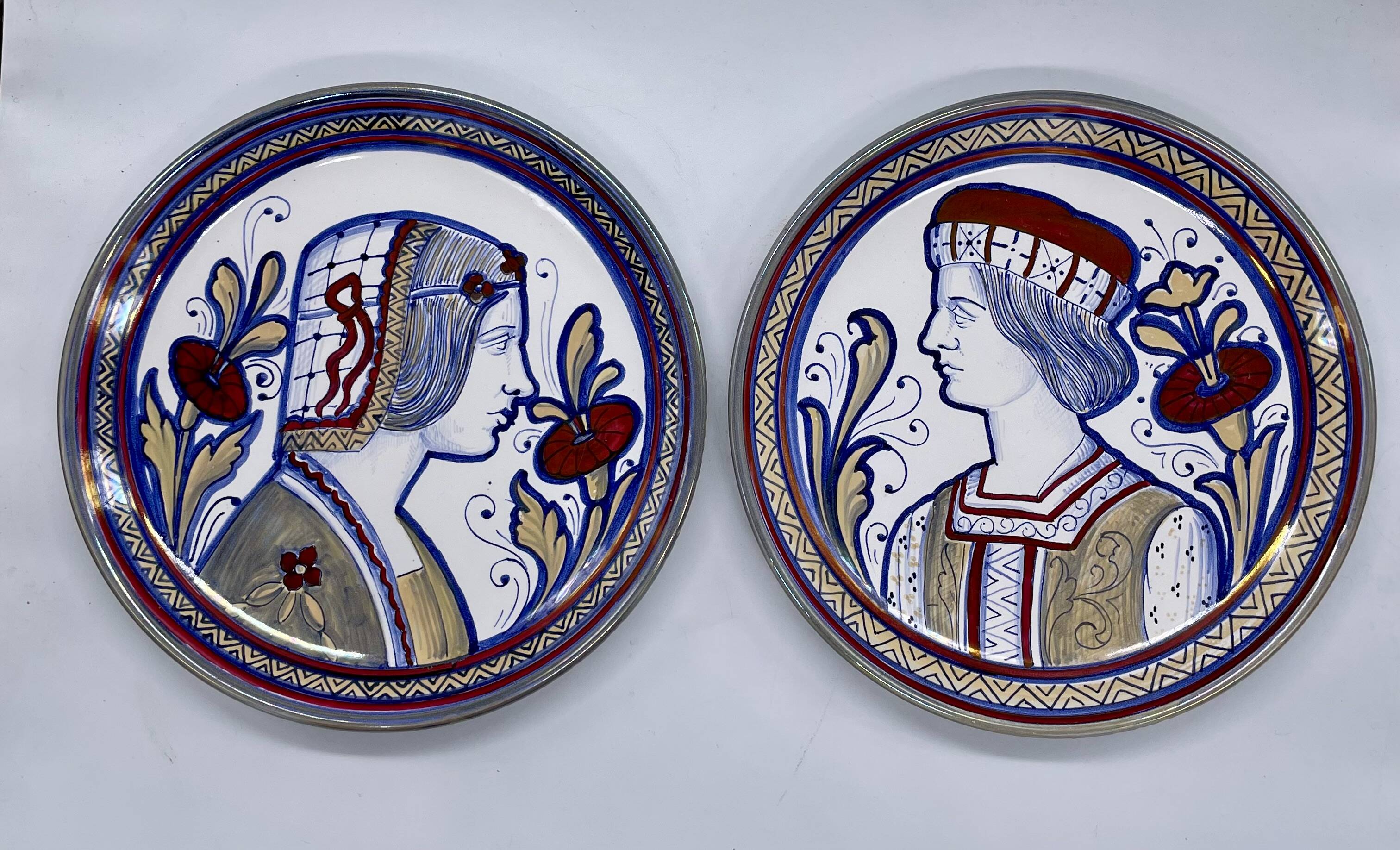 Pair of Gualdo Tadino plates