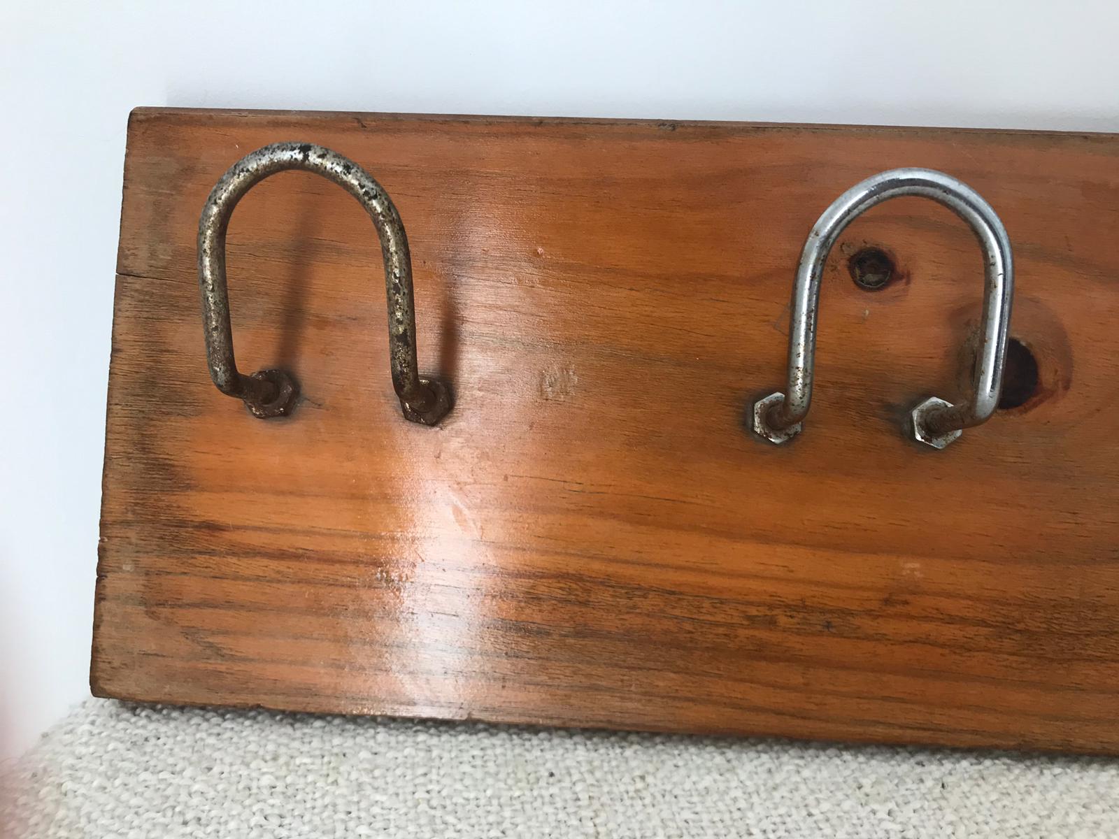 Coat rack with 5 hooks