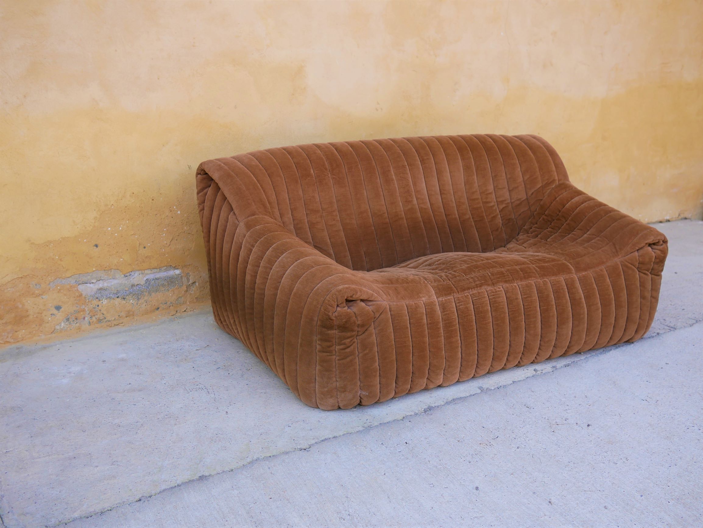 Sofa model "Sandra" by Annie Hieronimus for Cinna editions, 70