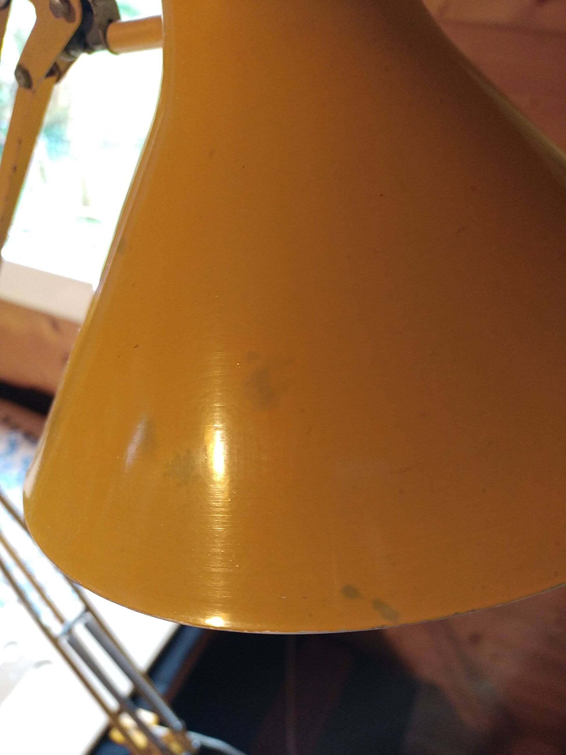 Luxo articulated lamp. Jacobsen.