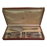 Silver metal cutlery