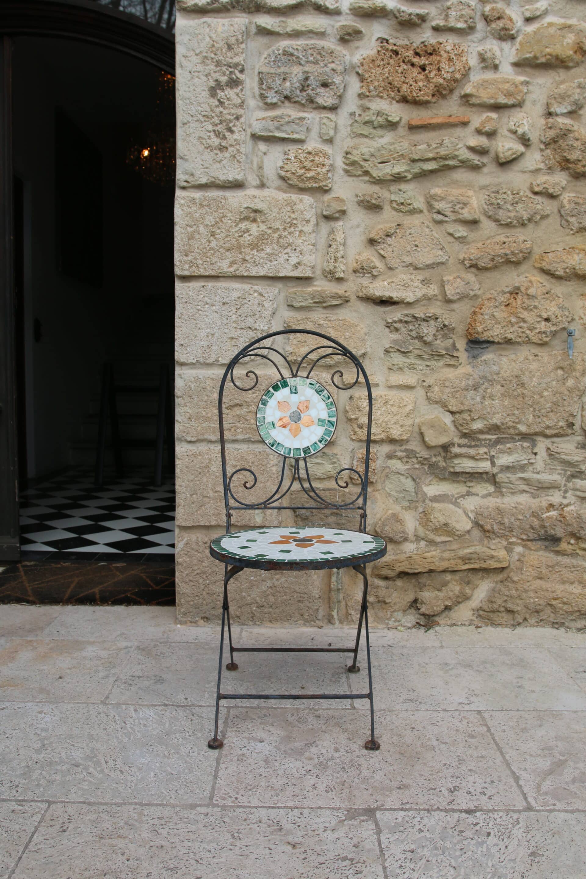 Chaise de jardin pliante fer forgé et mosaïque