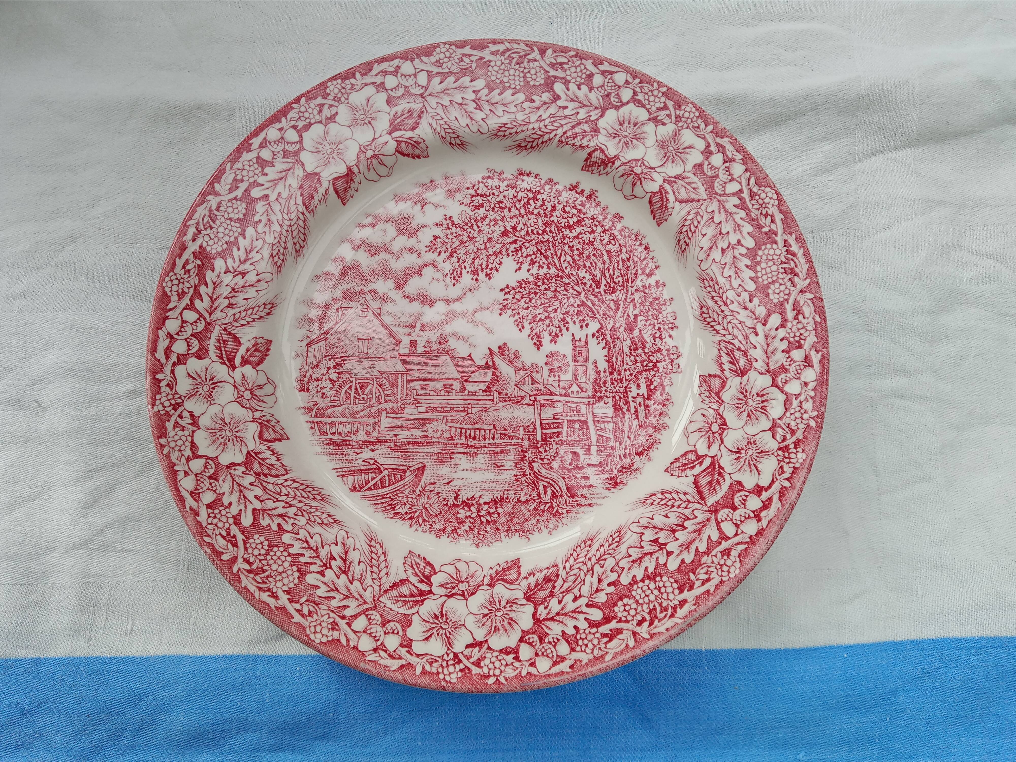 12 English dessert plates