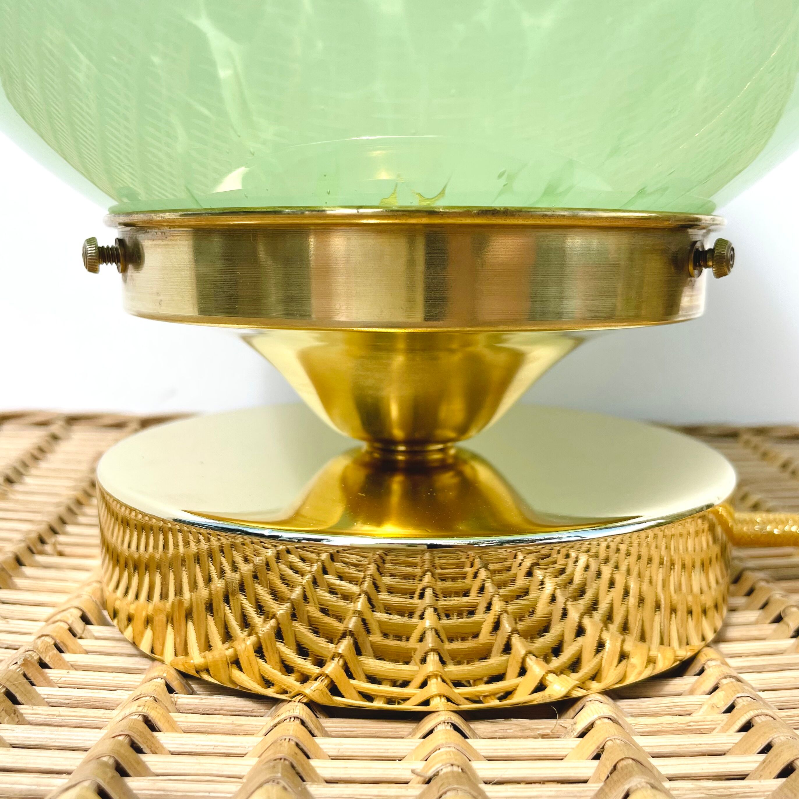 Green Clichy glass lamp