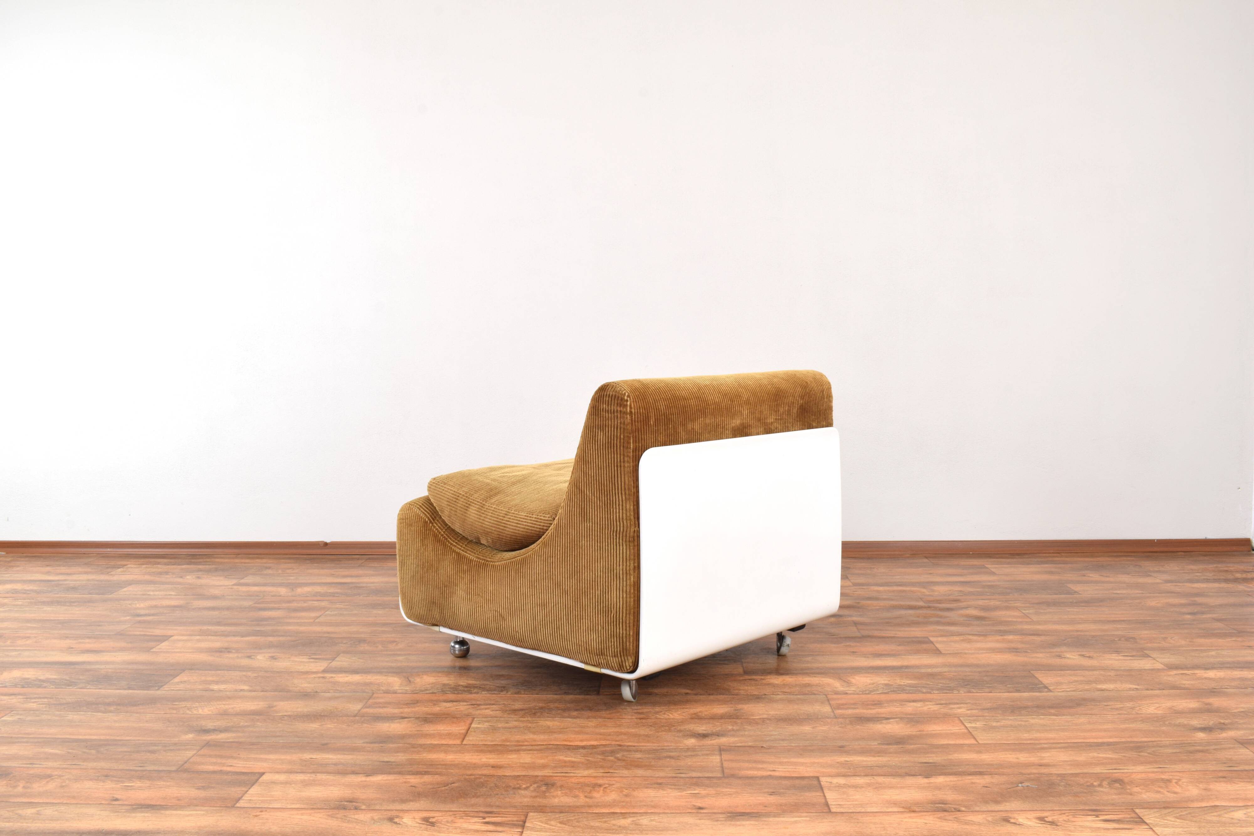 Fauteuil lounge space-age modèle orbis par luigi colani pour cor, années 1970.
