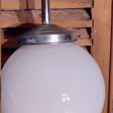 Globe suspension