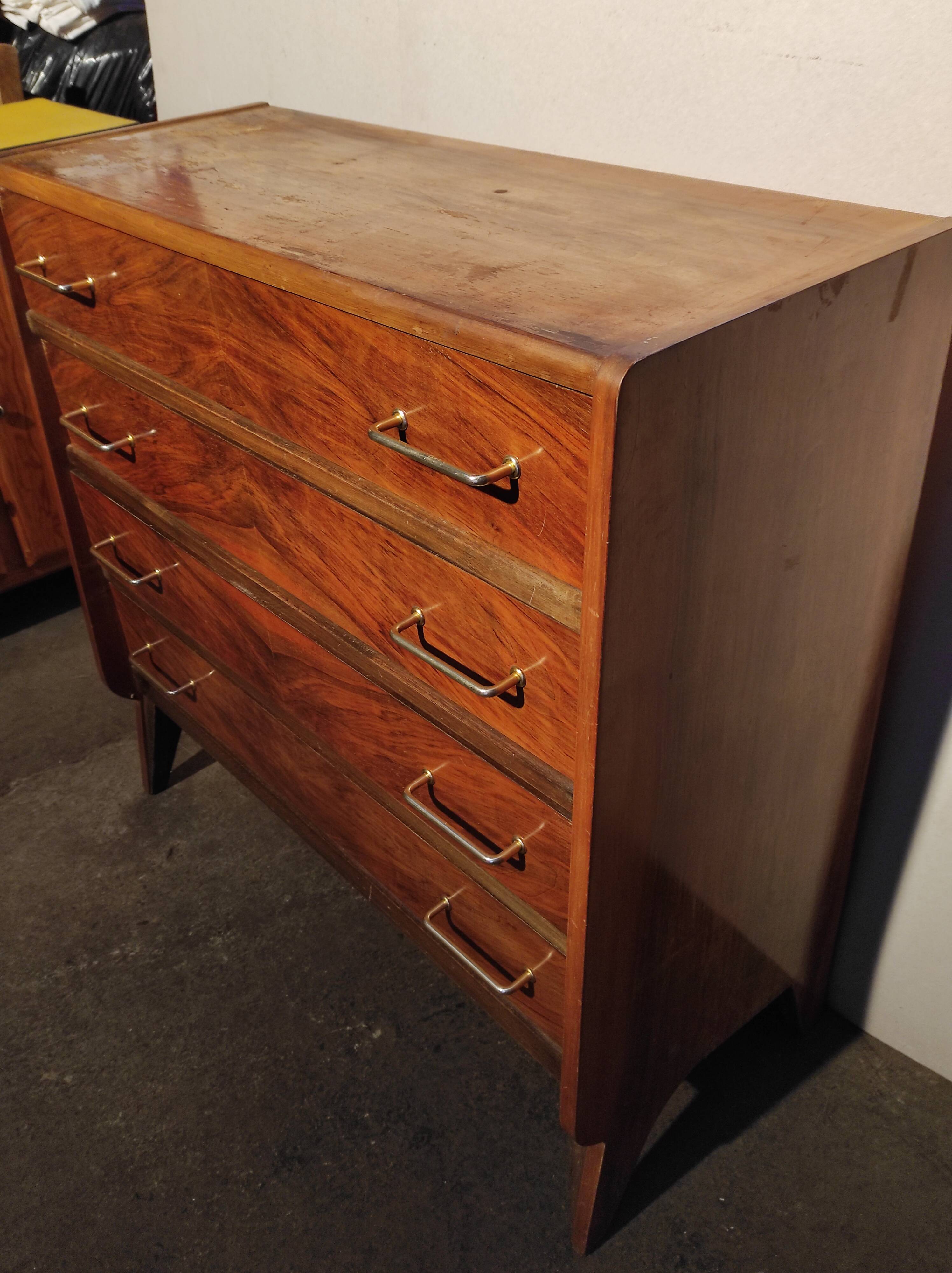 Commode vintage 4 tiroirs pieds compas