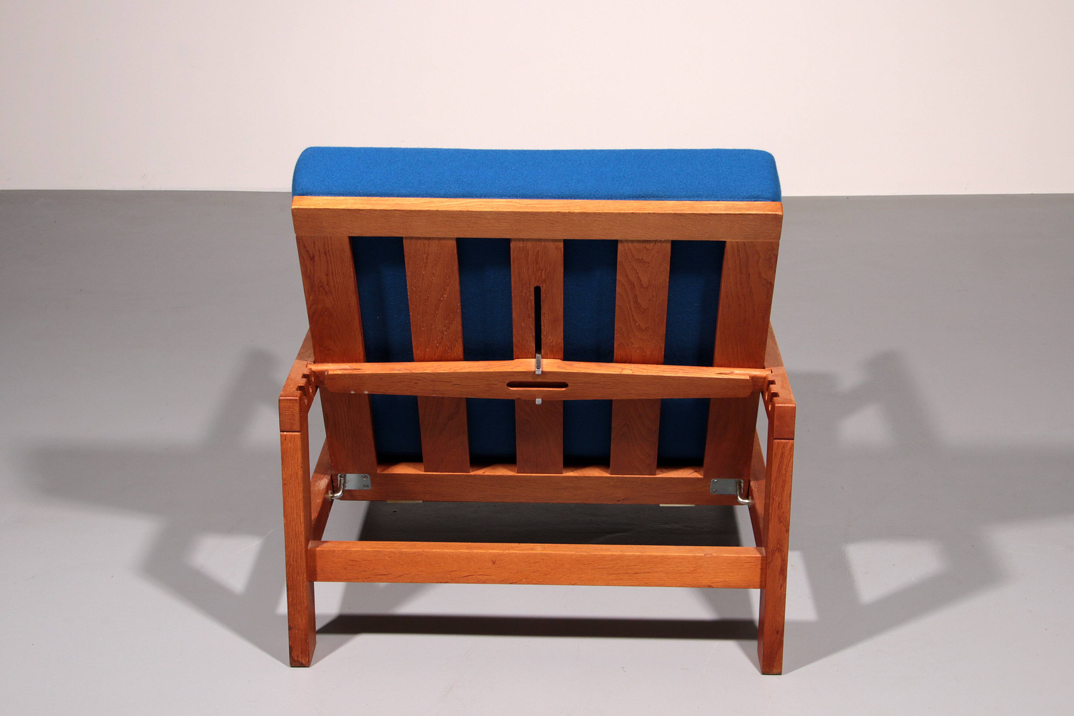 Hans J Wegner GE421 Getama Oak Relax Armchair with Adjustable Backrest