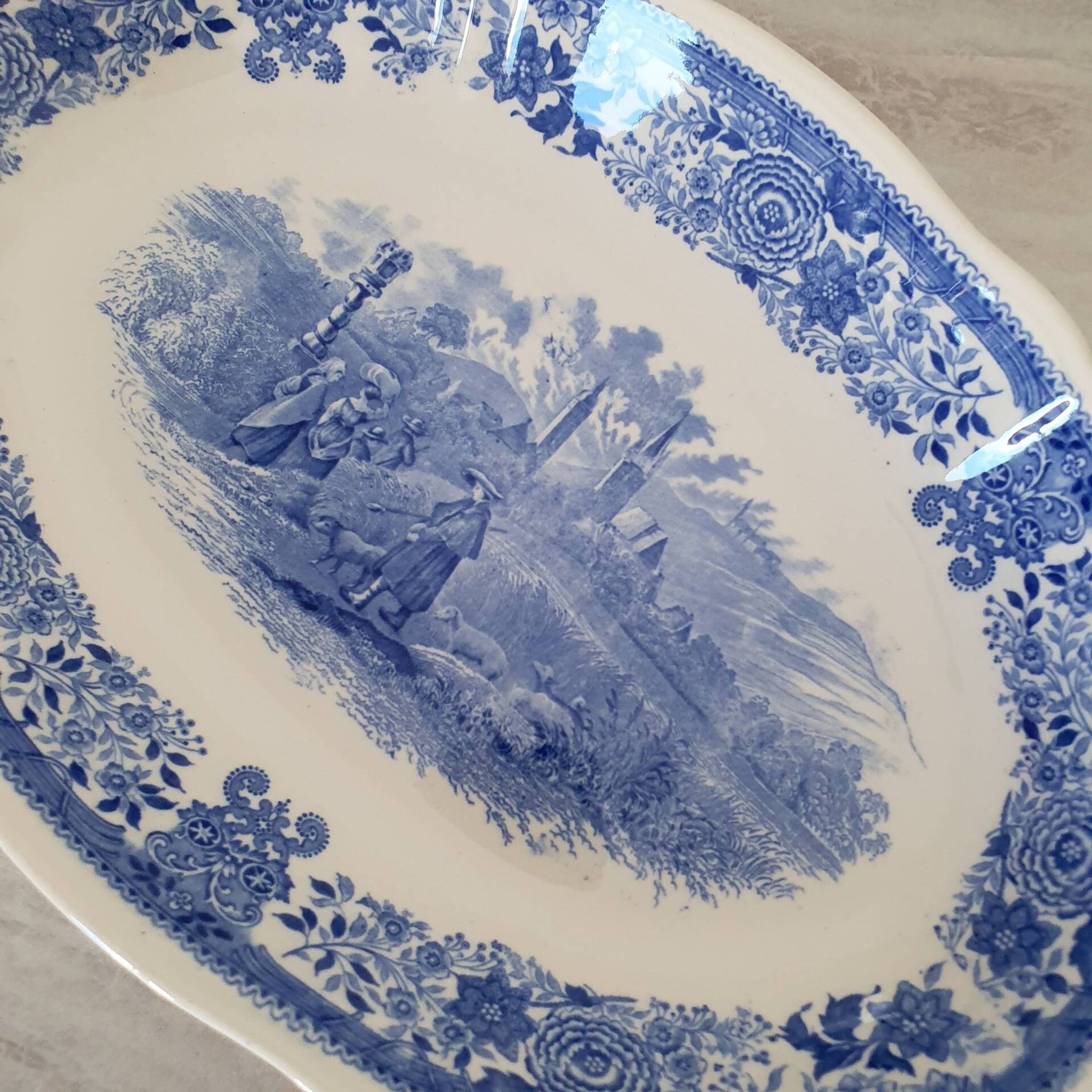 Villeroy & Boch collection Burgenland / Grand serving dish / porcelain