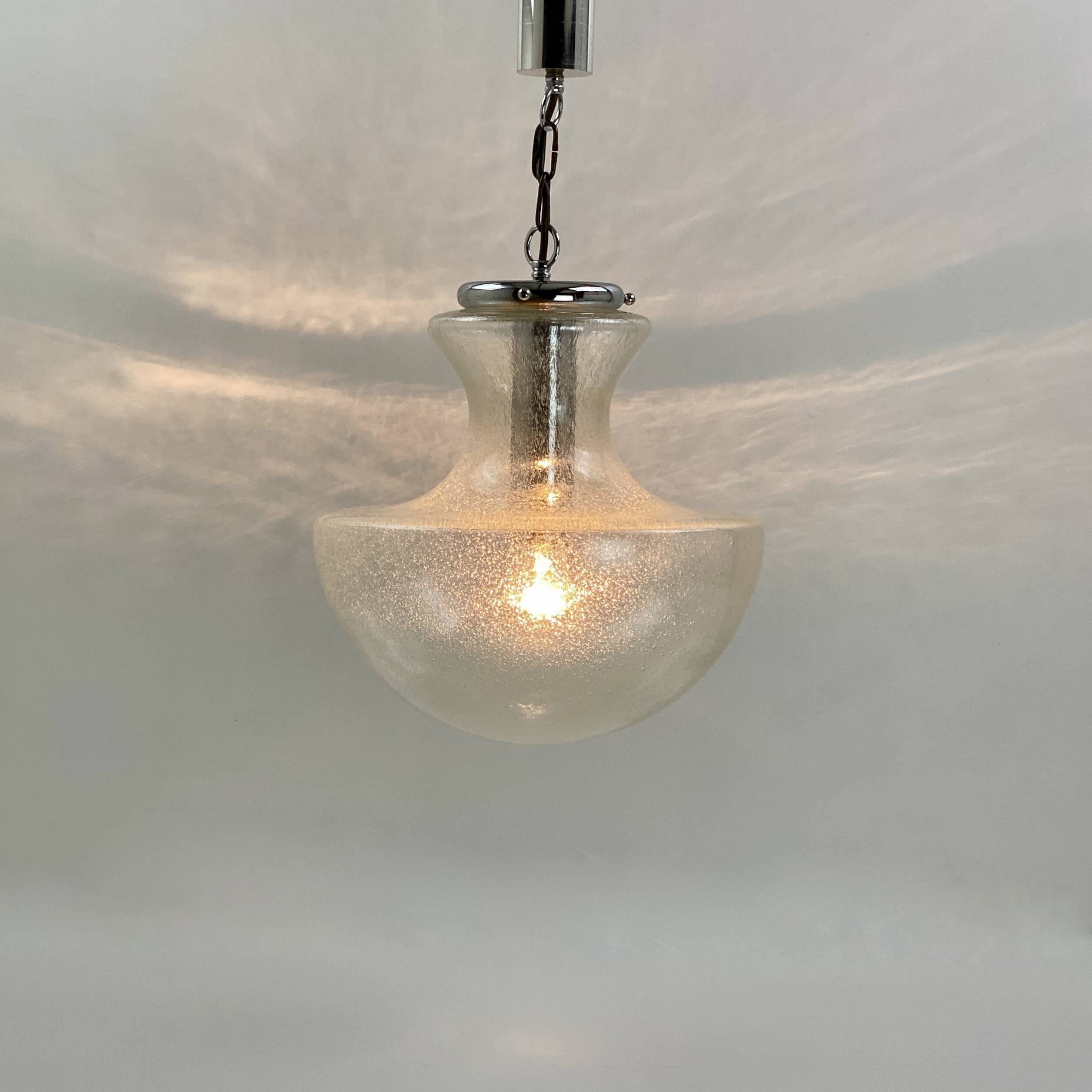 Murano glass pendant light (Mazzega) for Doria, 1960s.