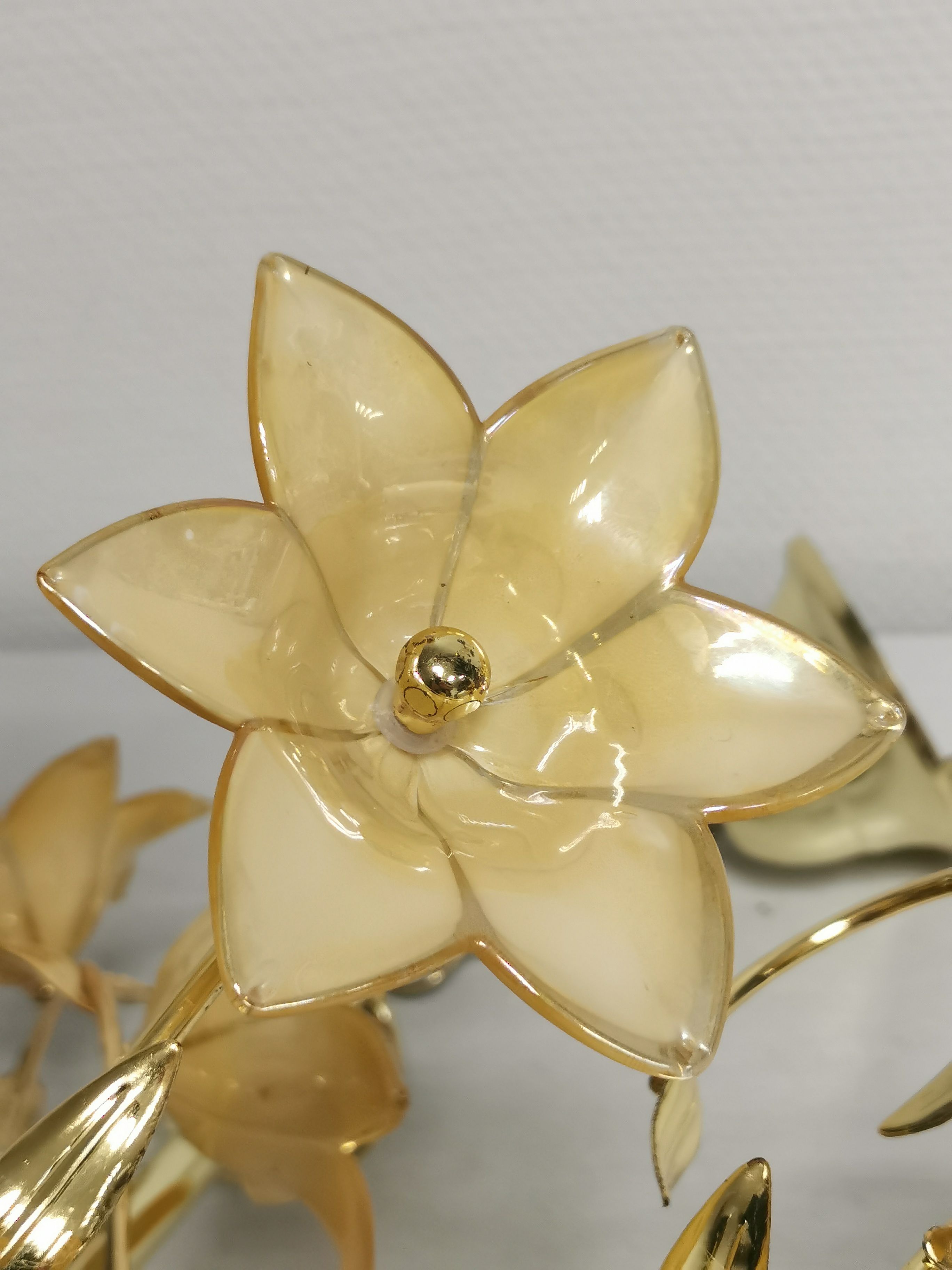 Vintage chandelier style 1960-1970 Murano, glass flowers