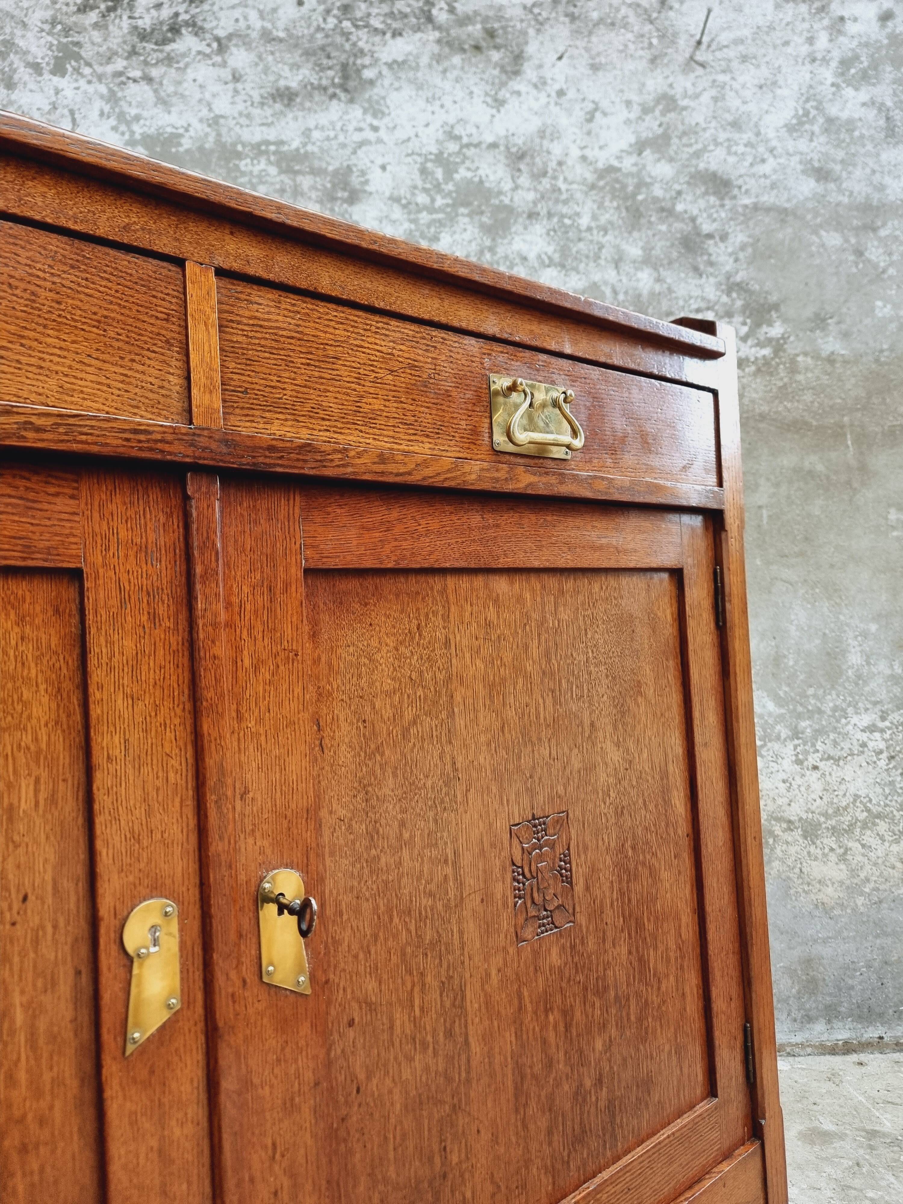 Antique sideboard chest of drawers Art Deco oak