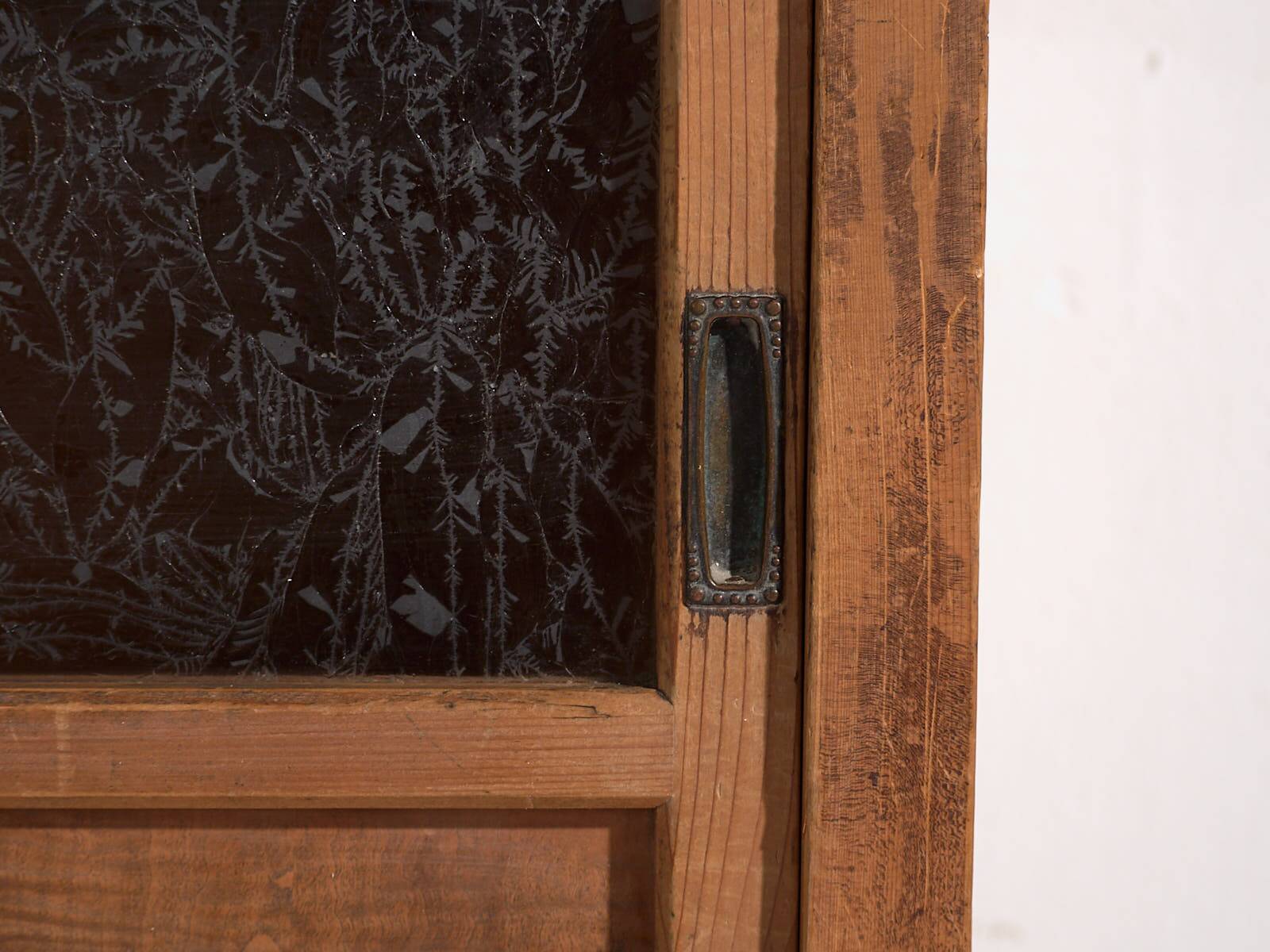 Old Japanese wardrobe (c.1912-1970) #47