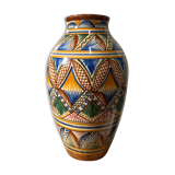 Vase en faïence de Quimper