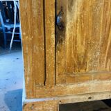 Large Fridge - Cabinet in a pretty Dijon patina from the 1900s