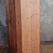 Armoire en pin 
