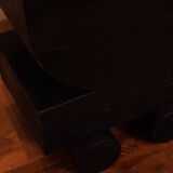 Table d'appoint/chevet totem en chene noir brule