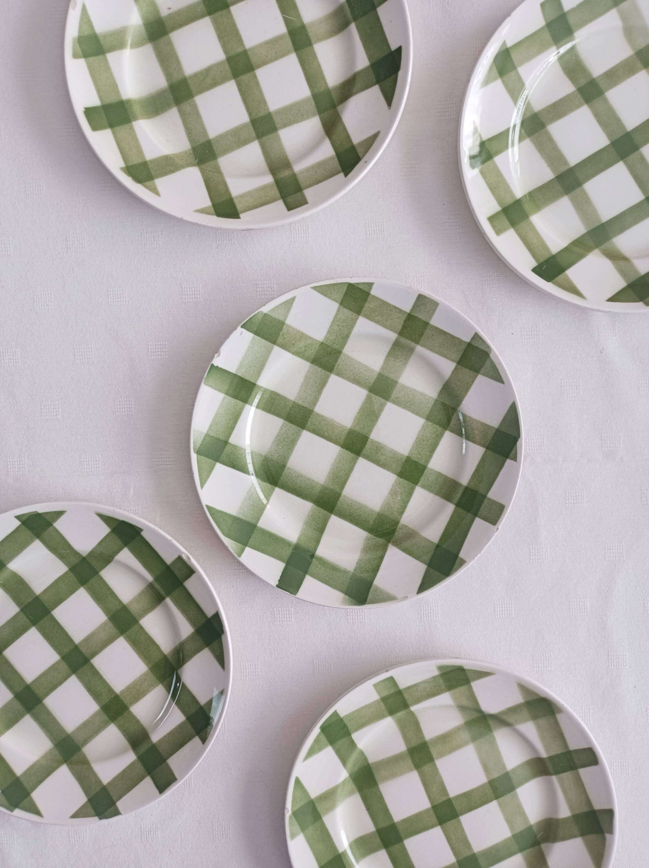 Lot de 5 assiettes à dessert Moulin des loups, Nappe