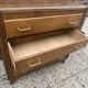 Commode vintage pieds compas