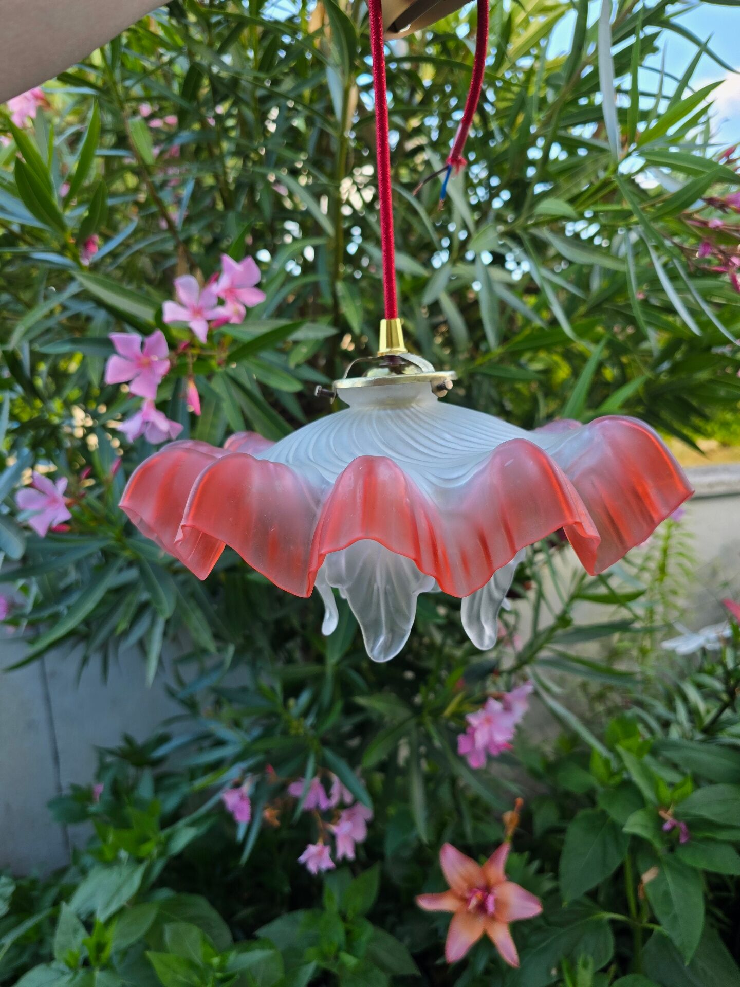 "Oriental Tulips" light suspension - blown glass in pink-orange