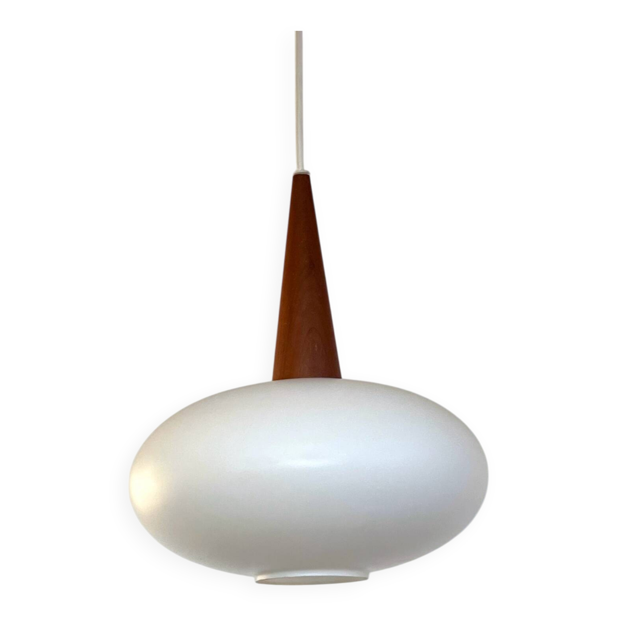 Vintage suspension light in opaline by Louis Kalff for Philips from 1968.