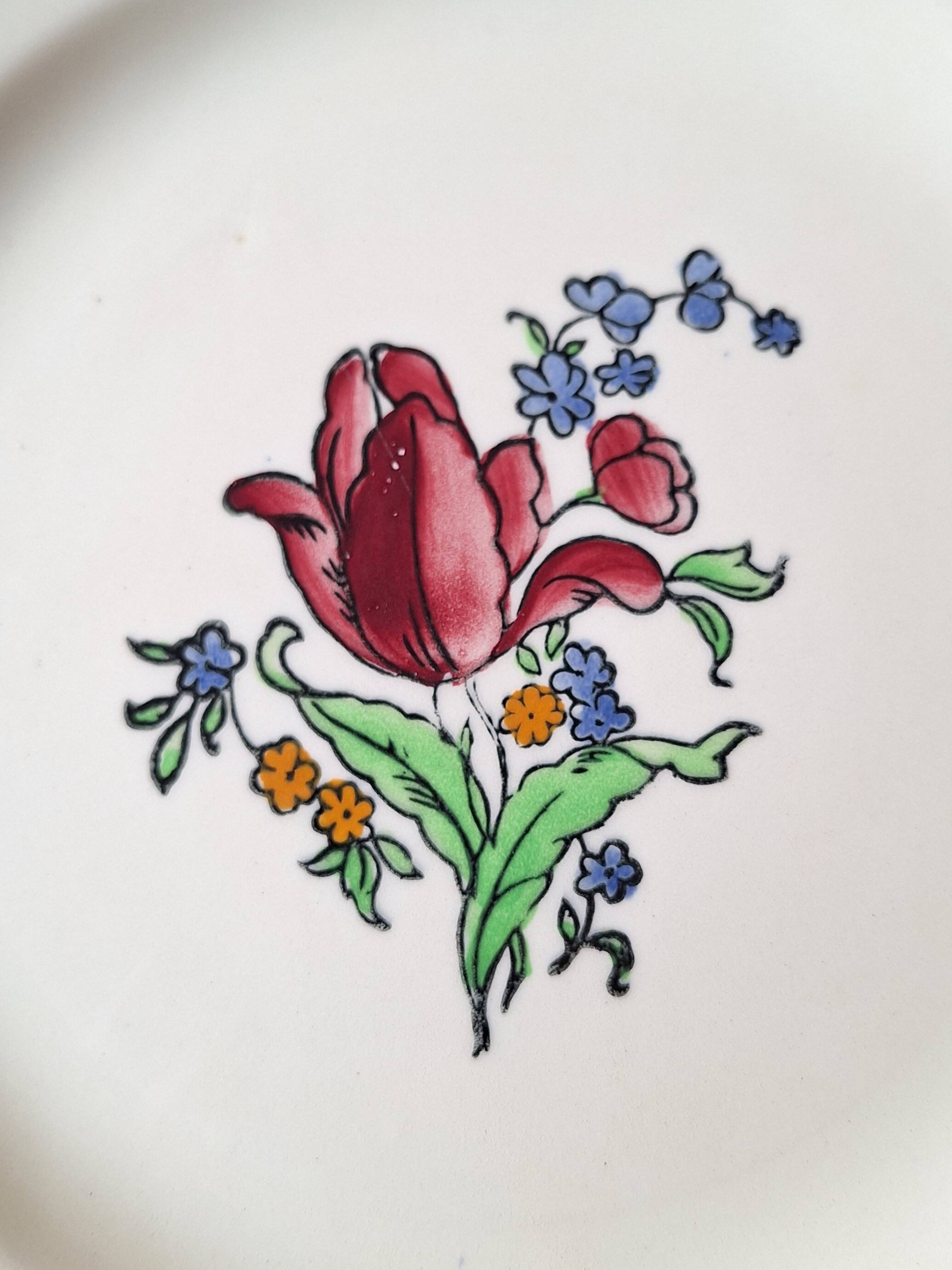 Gien pottery plate model Lorraine handmade