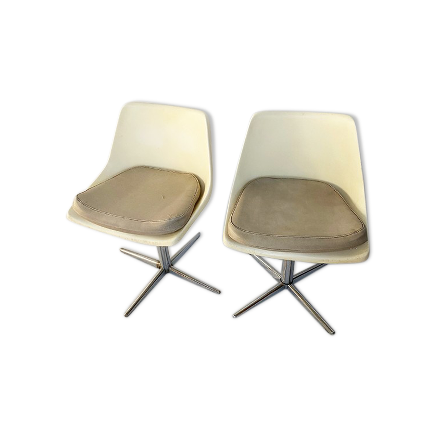 Pair of chairs "lafargue"