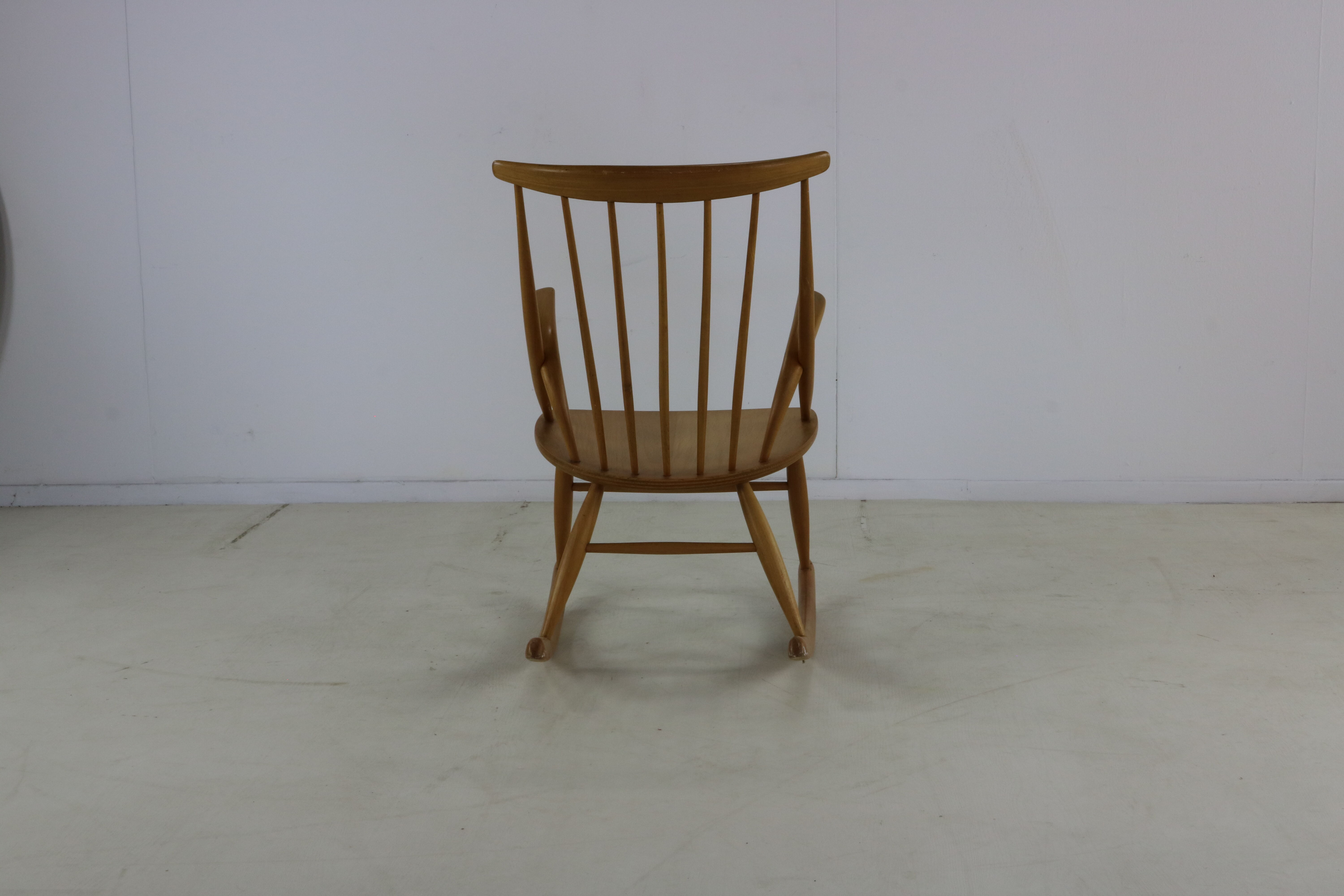 Special danish design children rockingchair by Illum Wikkelsø