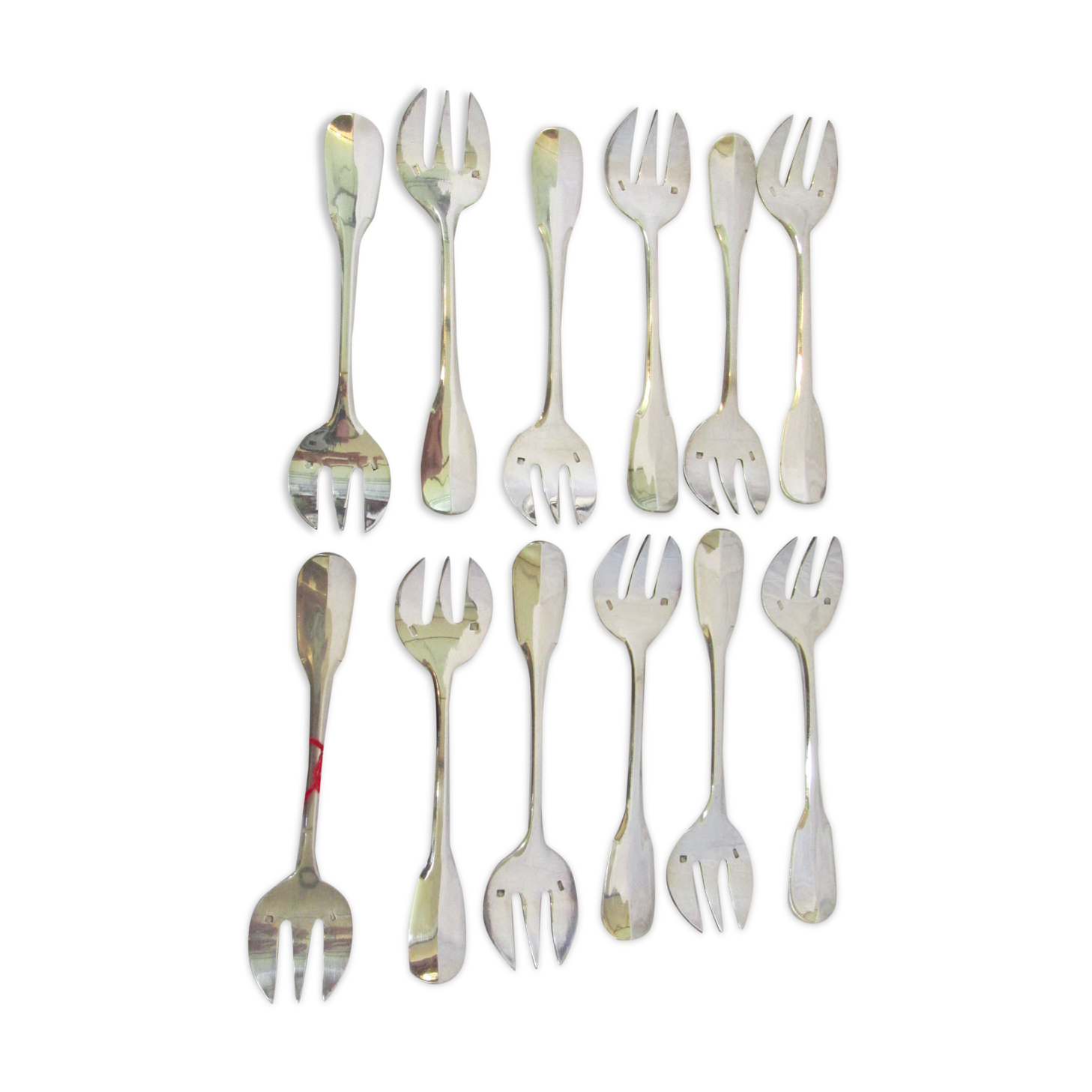 12 silver metal oyster forks