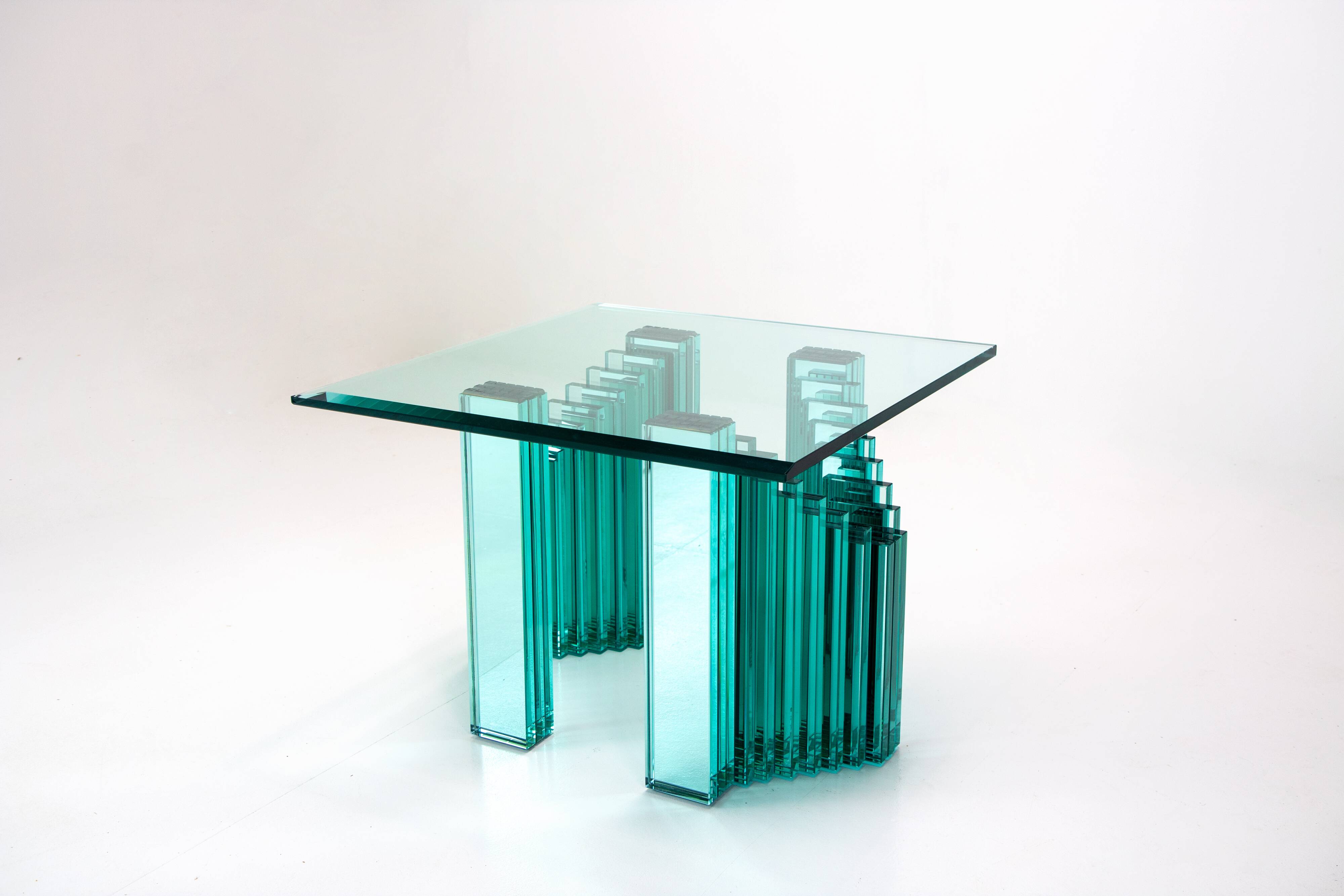 "Supercalif" coffee table, designed by Luigi Massoni for Gallotti & Radice