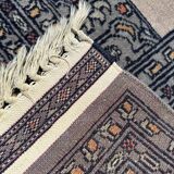Handmade Pakistani rug