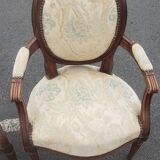 Pair of medaillon armchairs