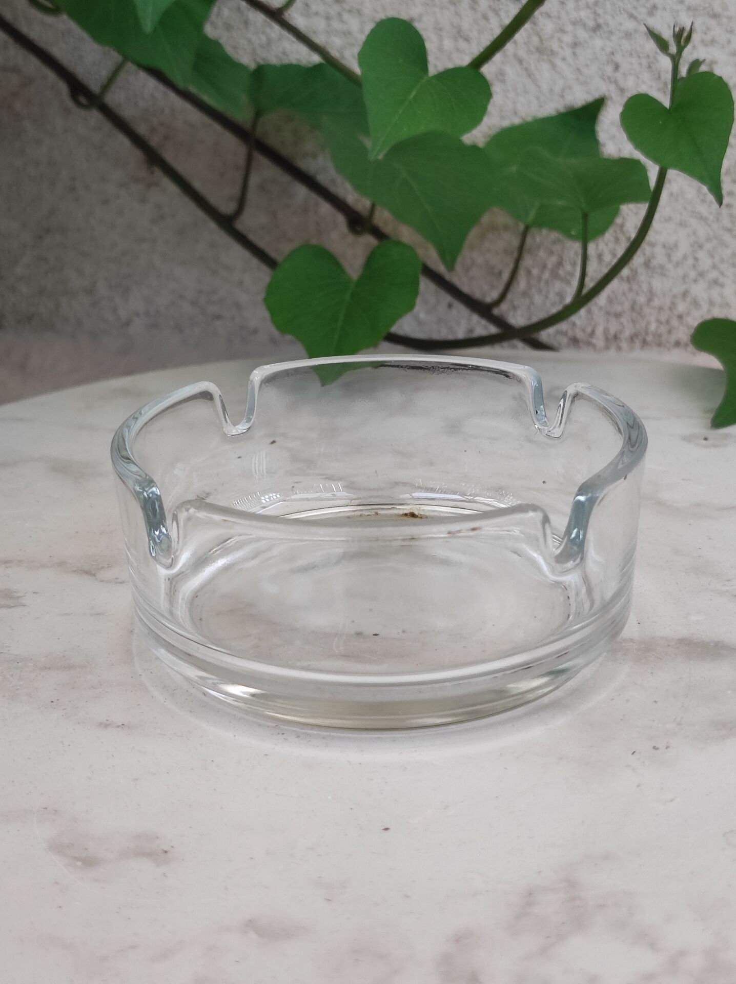 Glass ashtray