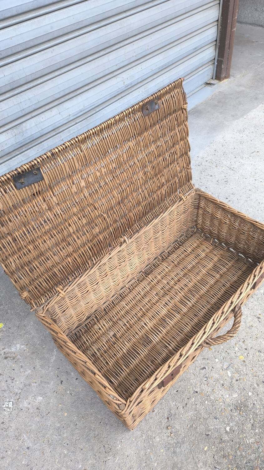 1930s wicker travel suitcase