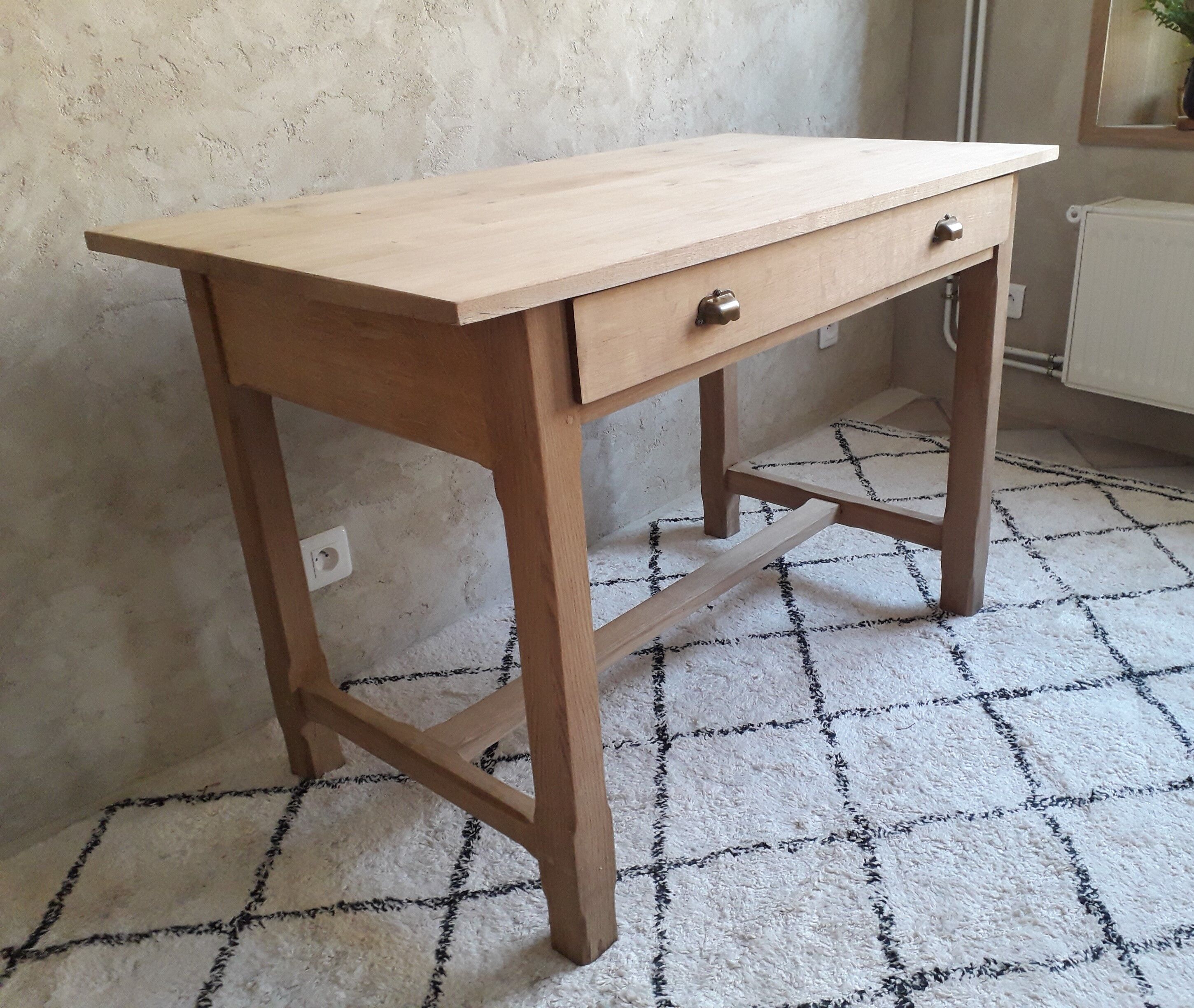 Oak desk