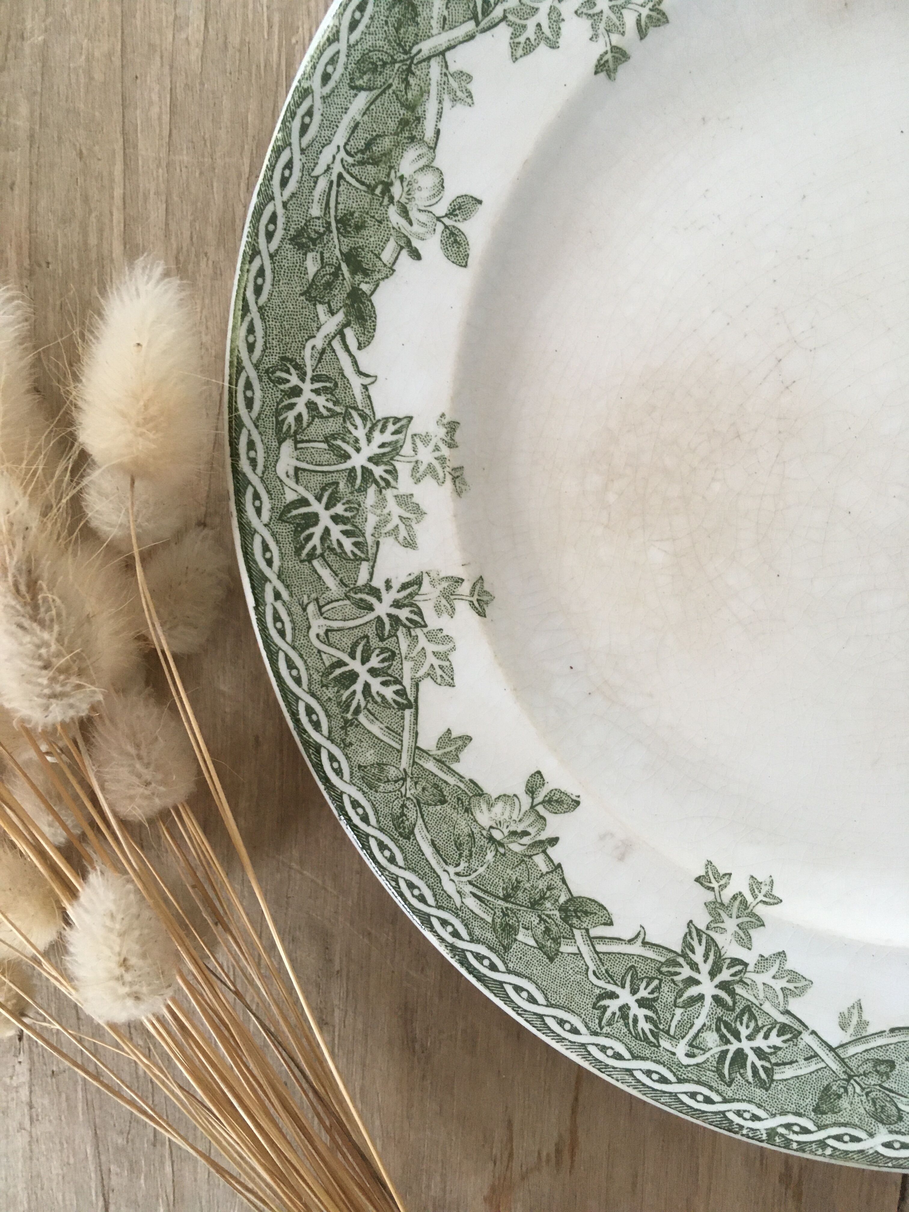 Lot 6 mismatched iron earth dessert plates