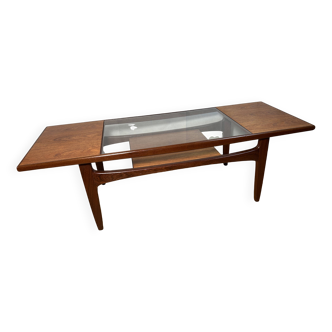 Table basse rétro vintage en teck du milieu du siècle par GPlan "Mad Man" 1960