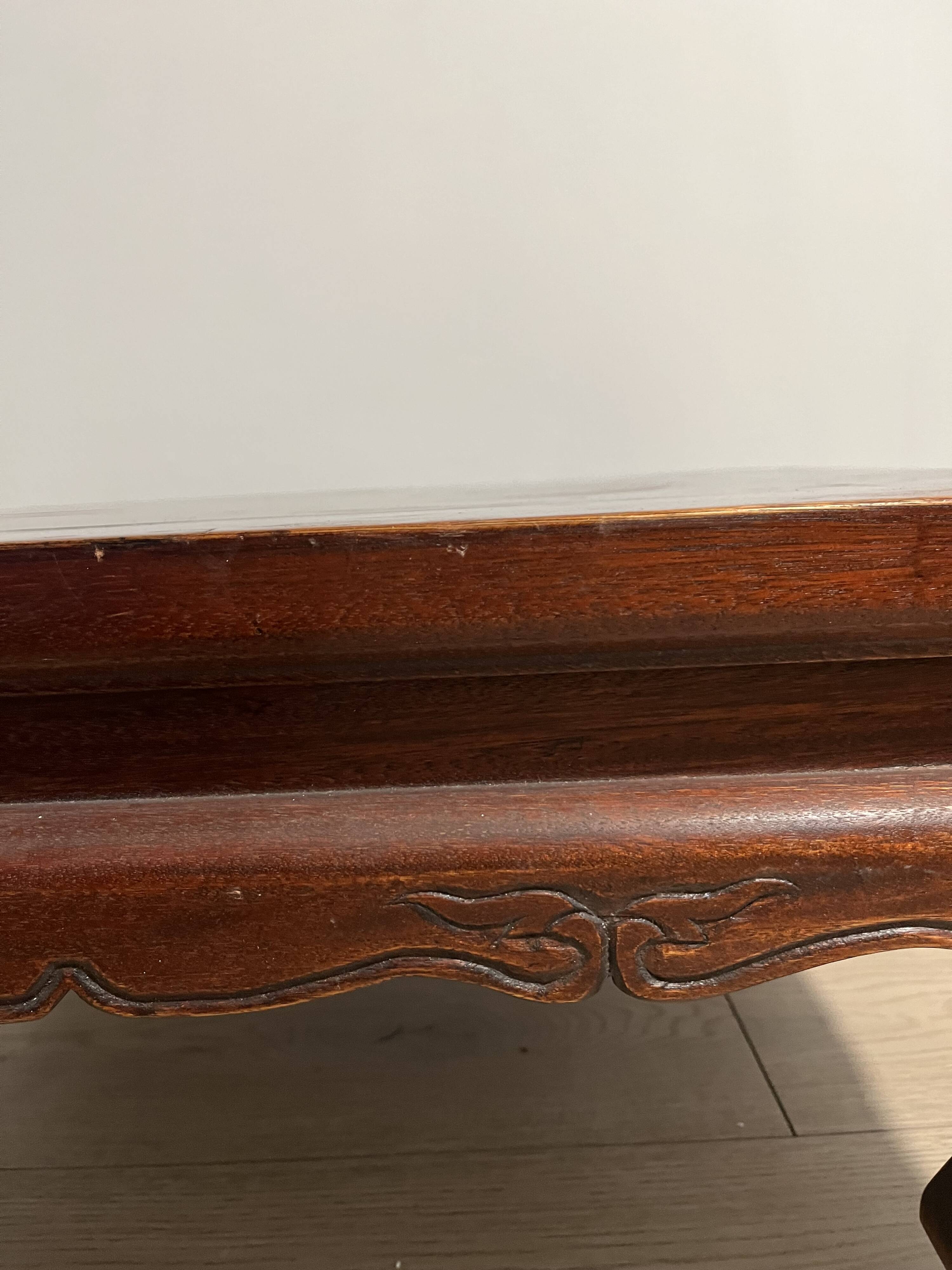 Table basse en bois massif – style asiatique