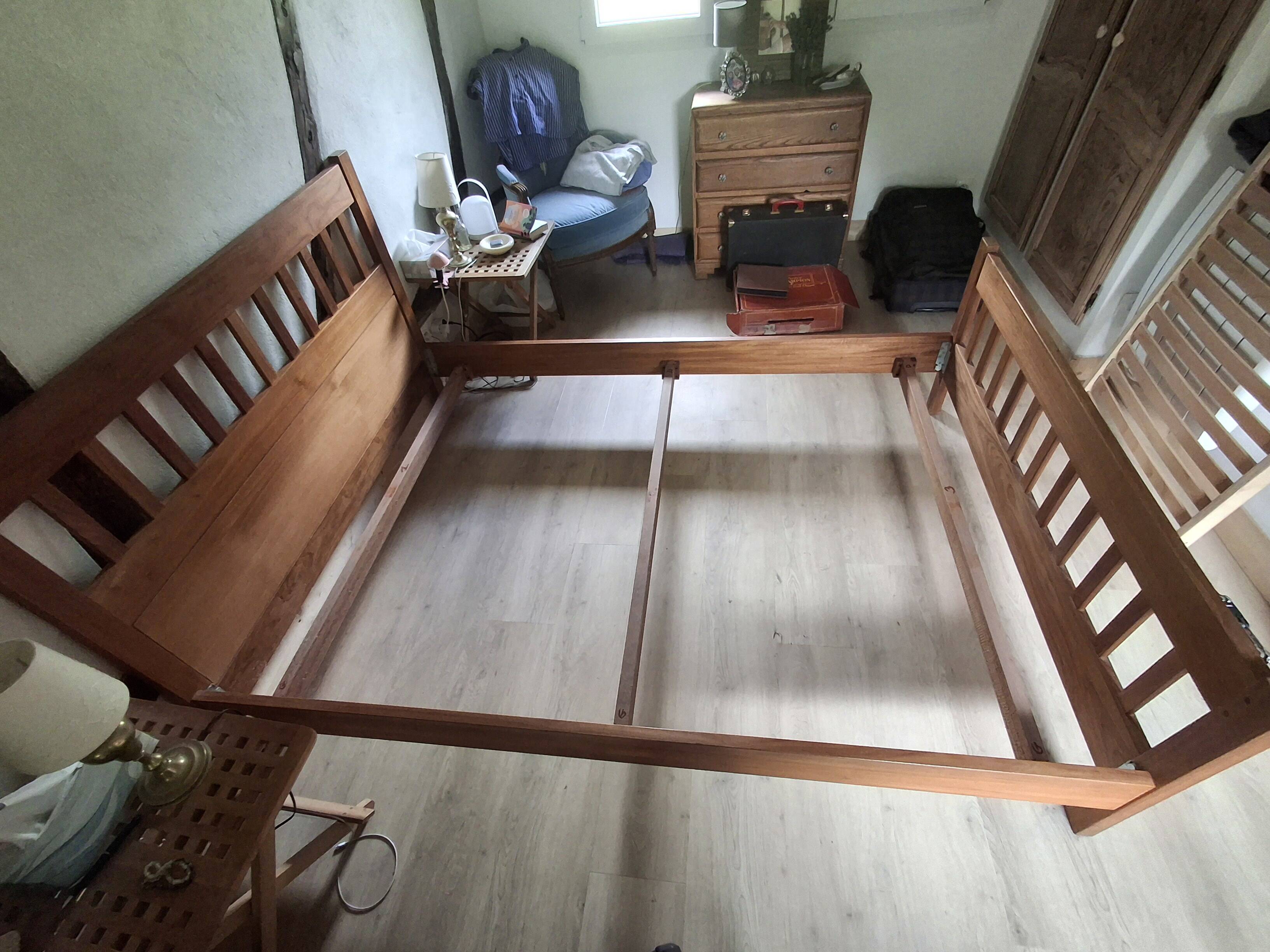 Wooden bed frame and slatted base HABITAT 140*190