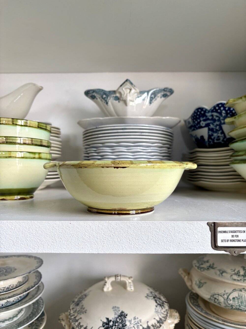 ALCEA hand-painted ceramic bowl with handles