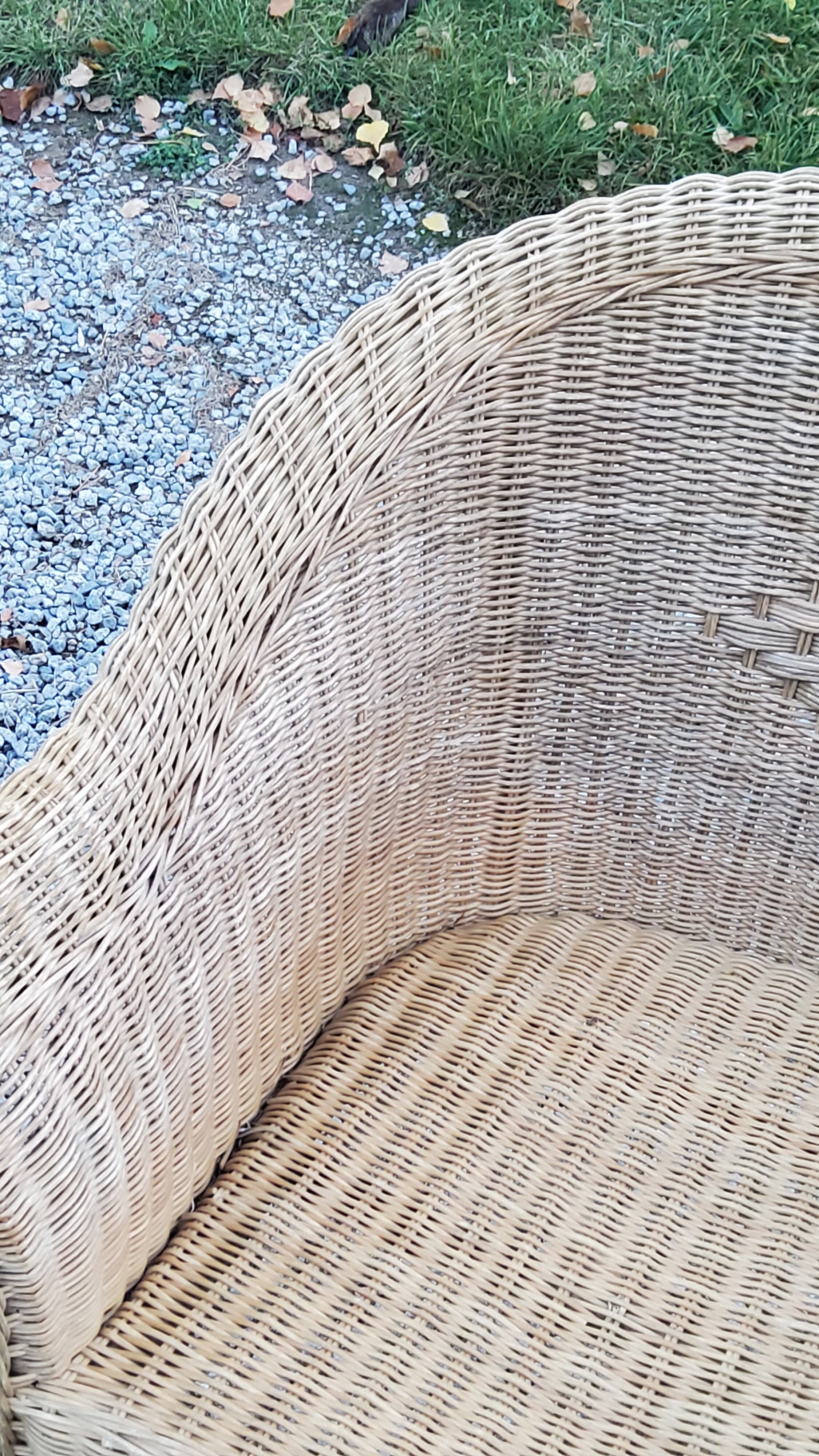 Pair of armchairs and bench in rattan and bamboo from the 60s/70s