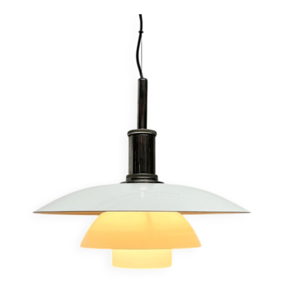 Lampe suspendue en métal et verre modèle danois milieu du siècle Ph 4 1/2 - 4 par Poul Henningsen pour Louis Poulsen, années 1980