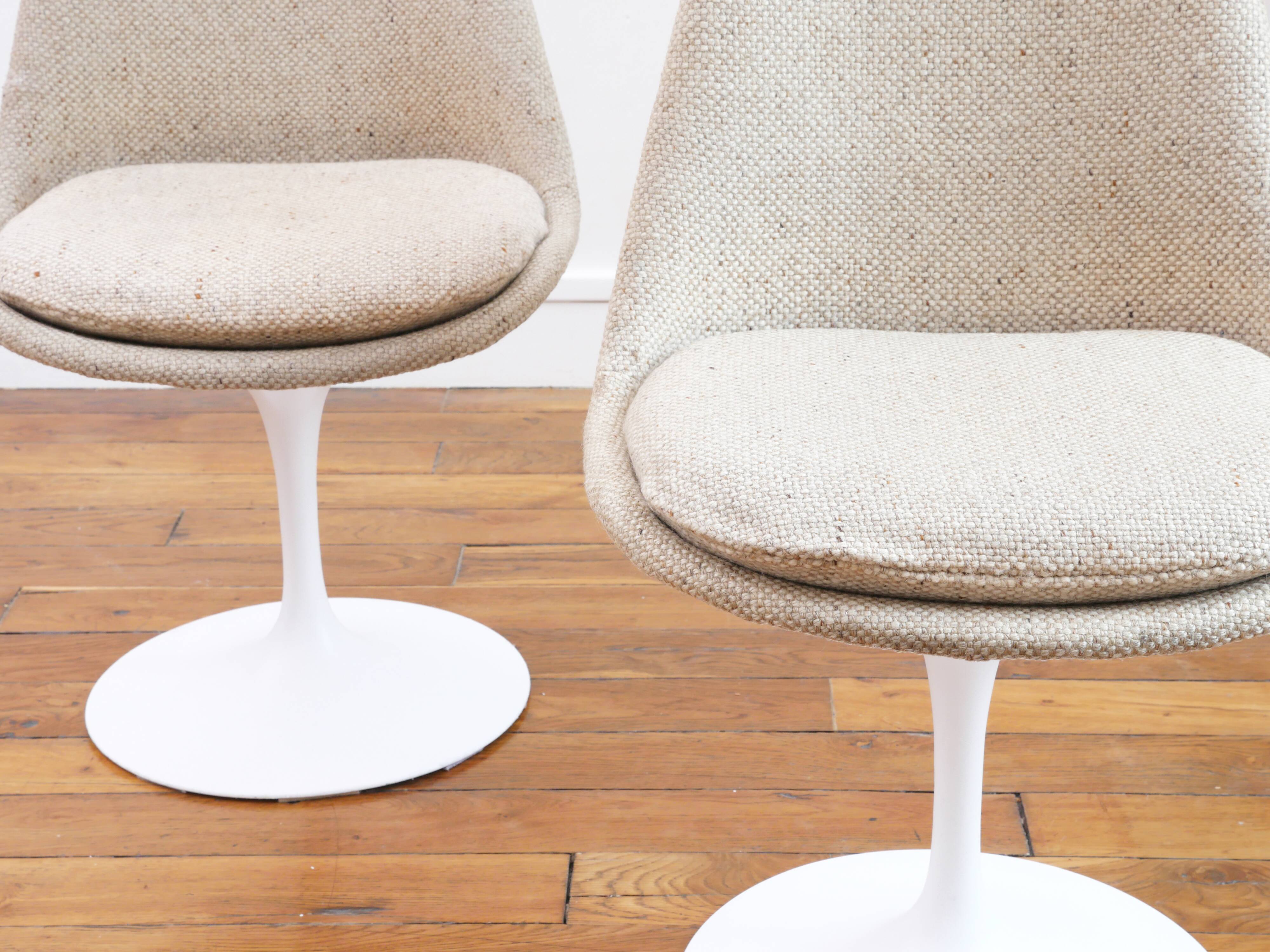 2 Tulip Chairs Knoll