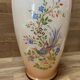 Vase en opaline rose